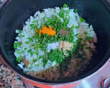 Foto del paso 6 de la receta: Pollo en salsa verde cremosa con champiñones laminados