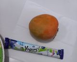 Foto langkah ke 1 dari resep Mangga yogurt (start 1Y+).