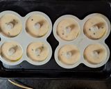 Foto del paso 2 de la receta: Donas horneadas con chips de chocolate