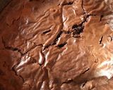 Foto del paso 4 de la receta: Torta brownie con frutillas 🤩