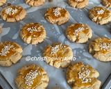 Foto langkah ke 4 dari resep Cookies Kacang Wijen.