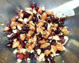 รูปขั้นตอนการทำที่ 2 ของ Almond Berry Honey Snack