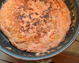 Foto del paso 3 de la receta: Tortilla de tomate y cebolleta