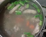Foto langkah ke 3 dari resep Sop Tulang Ayam.
