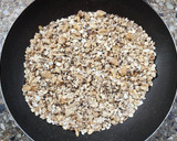 Foto del paso 1 de la receta: 🍎Tortilla dulce de manzana con avena, pasas y nueces🍎Postre sin azúcar, sin edulcorante, sin harina🍎