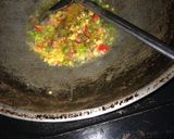 Foto langkah ke 3 dari resep 70. Nasi Goreng Ayam Kampung Pedas #DiulekAsyik #pekaninspirasi #cookpadcommunity.