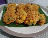 Foto langkah ke 5 dari resep Bakwan Jagung Tepung Instan.