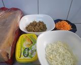 A picture of step 1 of Bread pizza.