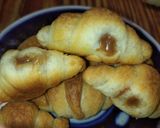 Фото кроку 4 до Мінікруасани з шоколадним кремом 🥐.