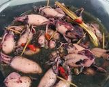 Foto langkah ke 5 dari resep Cumi Hitam by Rezkya.