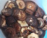 Foto del paso 1 de la receta: Ramen con hongo shiitake a la uruguaya