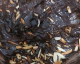 Foto langkah ke 3 dari resep Coklat Cornflake.