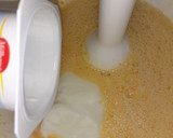 Foto del paso 2 de la receta: Bizcocho de flan 🍩🍮