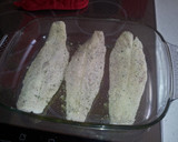 Foto del paso 6 de la receta: Panga rebozada al horno con patatas al microondas