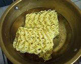 Foto langkah ke 1 dari resep Mie uwel.