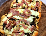 Foto del paso 3 de la receta: Pizza Blanca casera. (*Sin tomates) 🍕🧀🫑🌶️🍄‍🟫