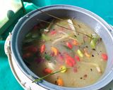 Foto langkah ke 5 dari resep Nasi Liwet Teri Medan Rice Cooker Rasa Juara Khas Sunda.