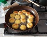 Foto del passaggio 3 della ricetta Polpette di ricotta