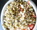 A picture of step 3 of Vegetables green moong sprouts salad.