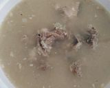 Foto langkah ke 6 dari resep Kuah Asem Tulang Ikan Tuna.