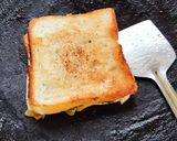 A picture of step 9 of Spinach corn sandwich.