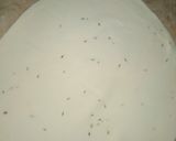 A picture of step 3 of Half moon chicken samosa.