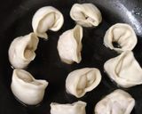 A picture of step 14 of Vegetable Momos.