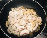 Foto del paso 1 de la receta: Ñoquis con especial salsa de champiñones y carne