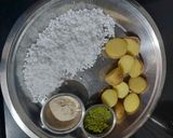 A picture of step 1 of Sabudana Vada.
