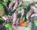 Foto langkah ke 5 dari resep 1040. Tumis Cumi Asin Cabe Ijo Pete.