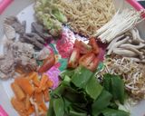 Foto langkah ke 1 dari resep Mie Nyemek Komplit.