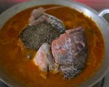 Gambar langkah 5 resipi Sup Ikan Lada Hitam.