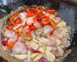 Foto langkah ke 2 dari resep Asam Manis Udang Simple.