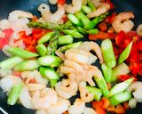 Foto del paso 4 de la receta: Combinación de hongos y legumbres