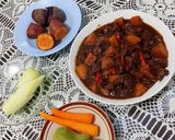 Foto langkah ke 6 dari resep Semur daging sapi dan kentang.
