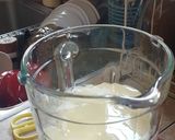 Foto langkah ke 4 dari resep Buah Naga Ice Cream homemade.