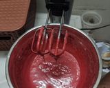 Hình bước làm 1 của món Red velvet cupcake