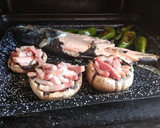 Foto del paso 2 de la receta: Trucha al horno con bacon y champiñones