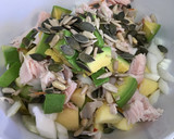 Foto del paso 3 de la receta: Ensalada de aguacate distinta