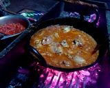 A picture of step 3 of Koyla Karahi.