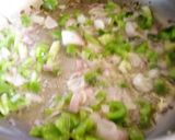 A picture of step 3 of Creamy garlic pasta.