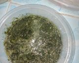 A picture of step 3 of Haryali chicken.