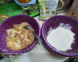 Foto langkah ke 3 dari resep Kakap goreng tepung saus asam manis.
