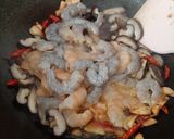 Foto langkah ke 3 dari resep Tumis Udang Jamur Shiitake.
