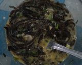 Foto langkah ke 3 dari resep Omelet Jamur Kuping.