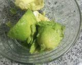 A picture of step 1 of Guacamole.