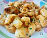 Foto del paso 6 de la receta: Sepia con piñones y sobrasada