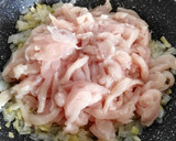 Foto del paso 2 de la receta: Hojaldre de pollo a la mostaza