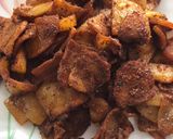 Foto langkah ke 4 dari resep Spicy Roasted Potato Masala.