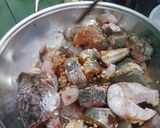 Hình bước làm 3 của món Cá lóc kho tiêu
